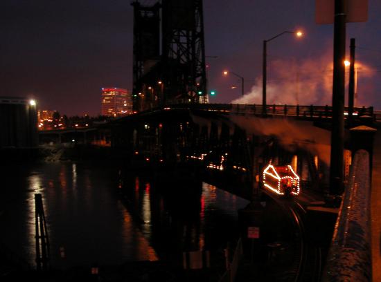 view from bridge looking down at 700 on Steel Bridge