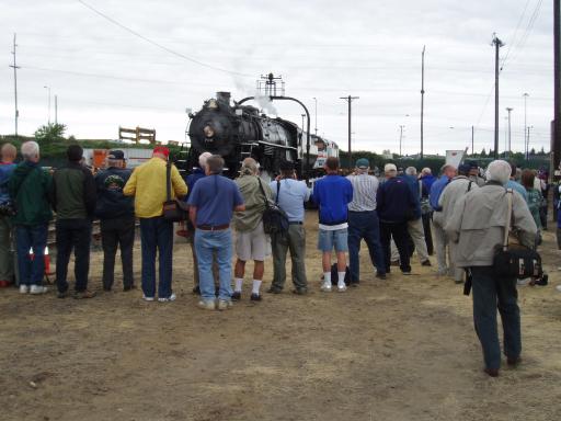 photo line with 700 on turntable