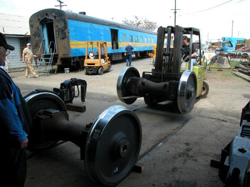 forklift setting wheelsets on track