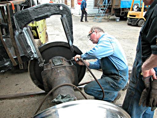 work on axle housing