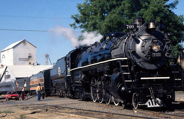 Excursion train at the Hillsboro wye