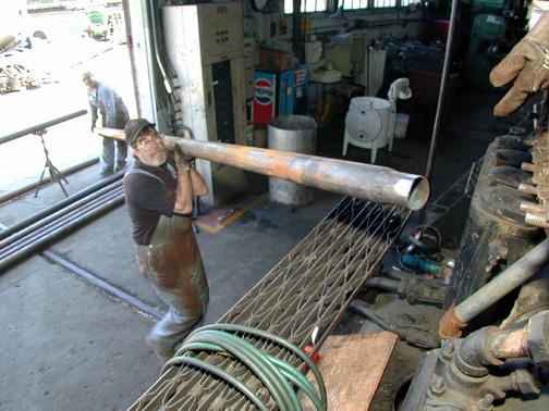 Handing a flue up to the smokebox