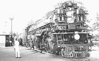 SP&S challenger locomotive